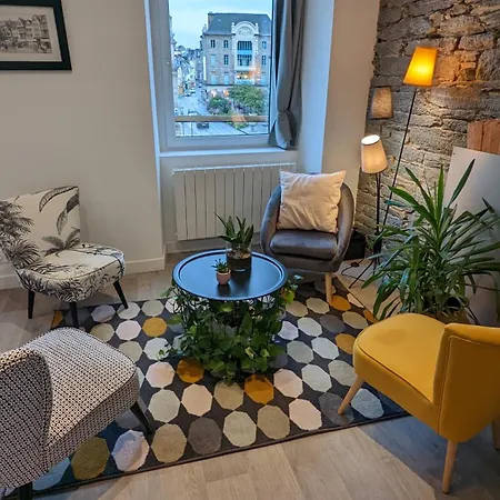 Apartment De Viarmes Et De Guernisac *